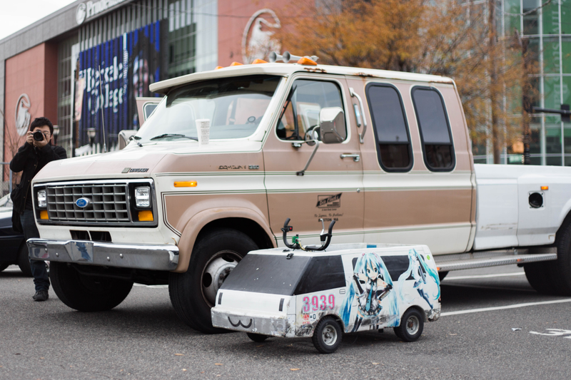 Illustration for article titled Here Is Your Gigantic Jalopnik Hurricane Relief Car Show Photo Gallery